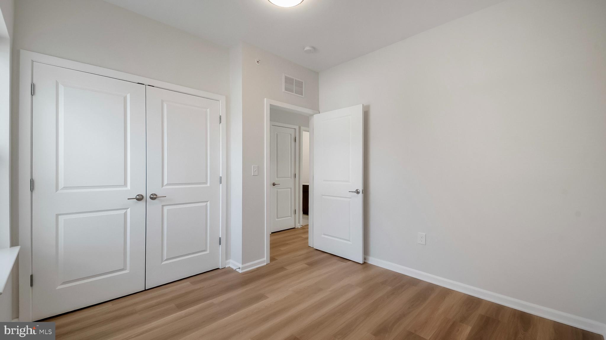 GARDENVILLE - Residential Lease