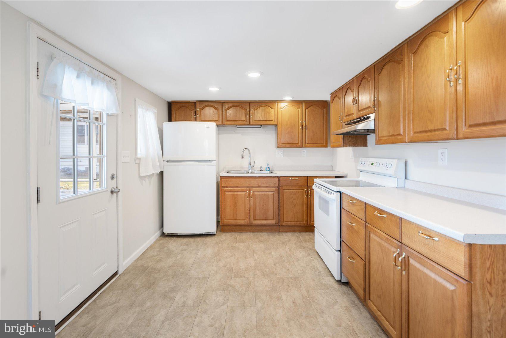 BATTLE GROVE - Residential