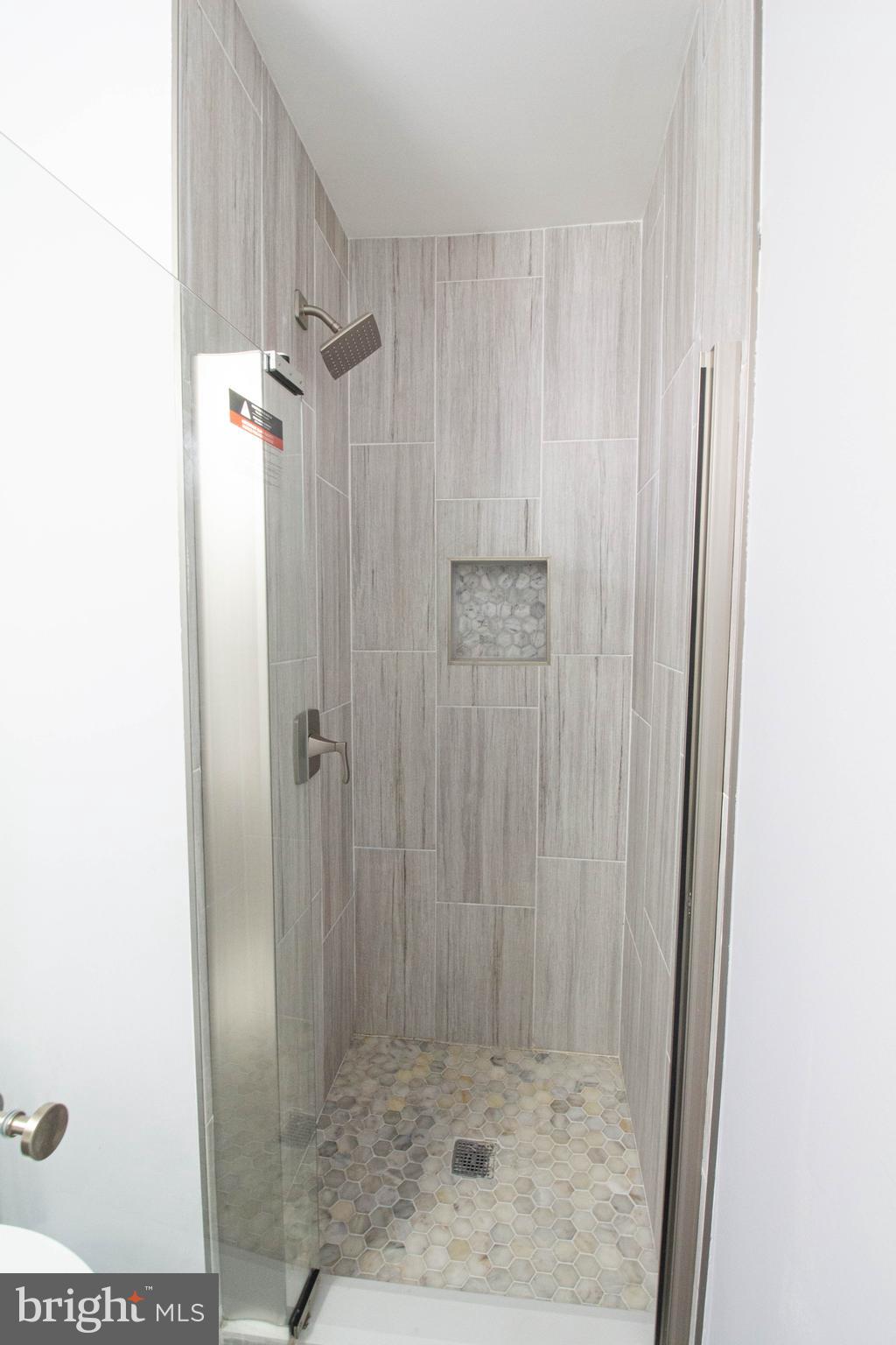 SINGLETONS GROVE - Residential