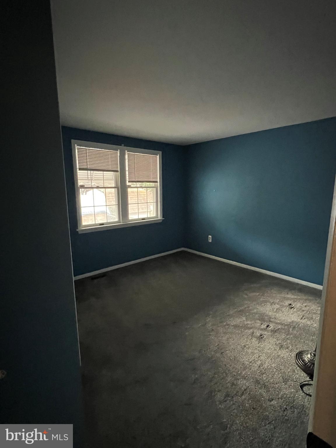 WOODBRIDGE VALLEY - Residential Lease