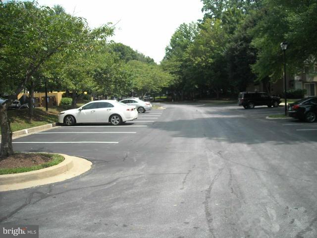 VILLAGE OF HICKORY RIDGE - Residential