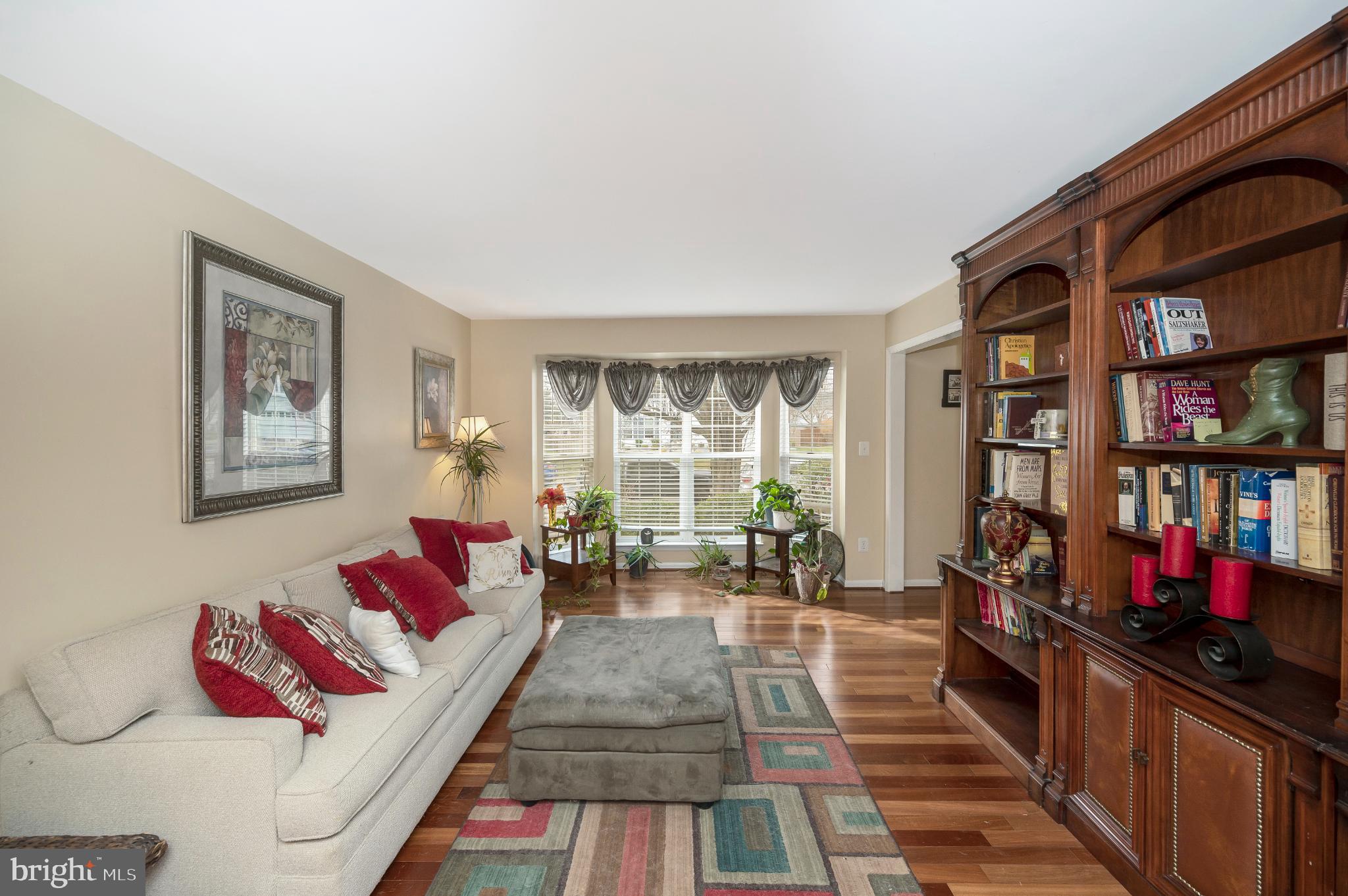 BLOOMS CROSSING VILLAGE - Residential