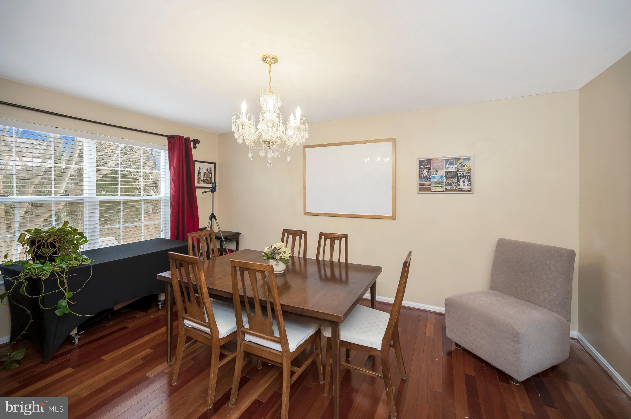 BLOOMS CROSSING VILLAGE - Residential