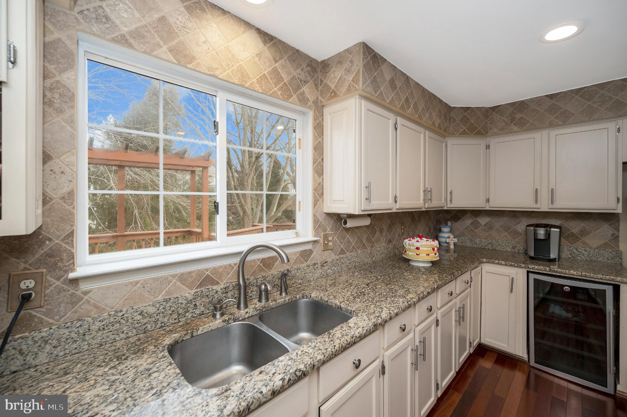 BLOOMS CROSSING VILLAGE - Residential