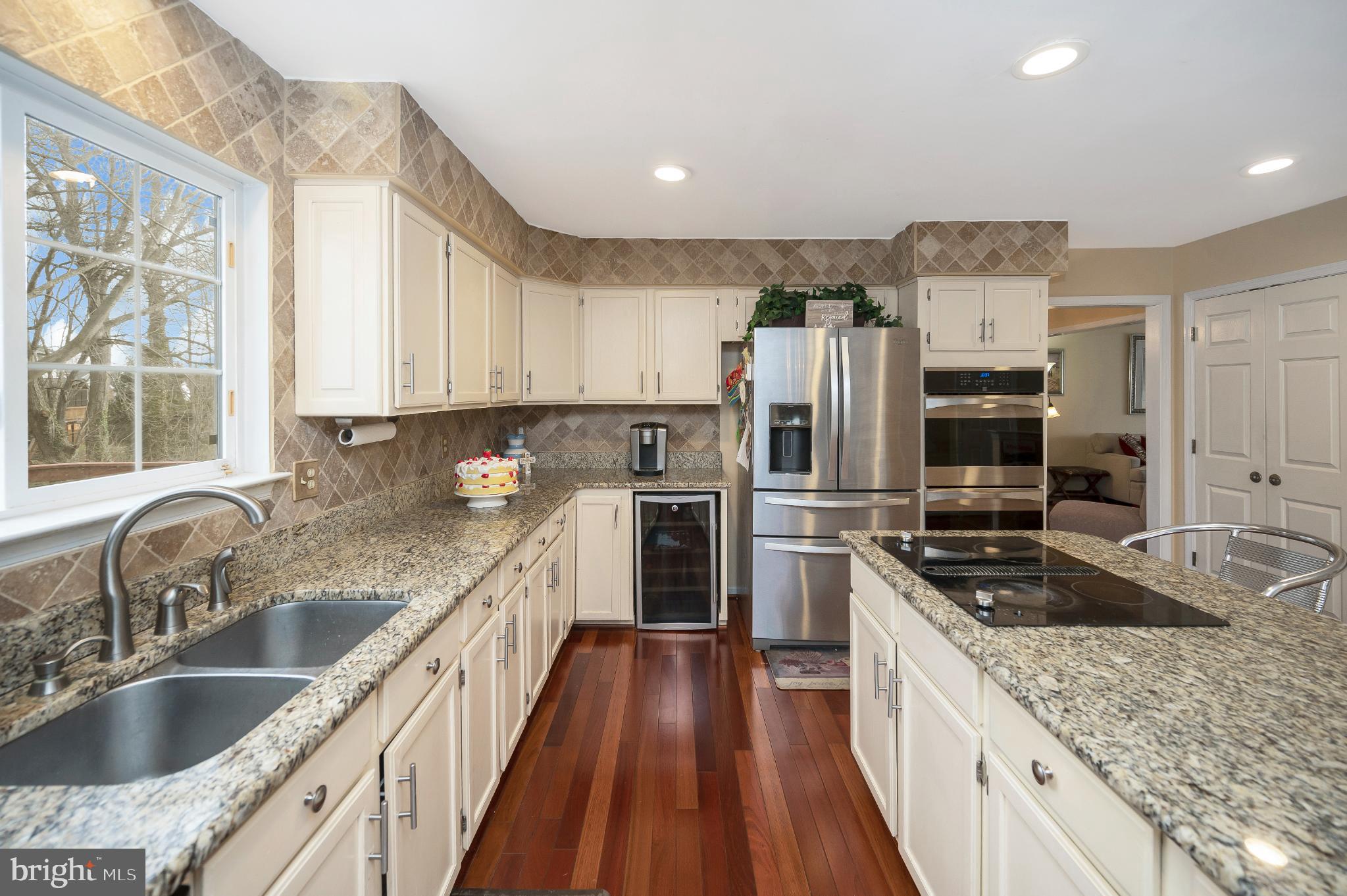 BLOOMS CROSSING VILLAGE - Residential