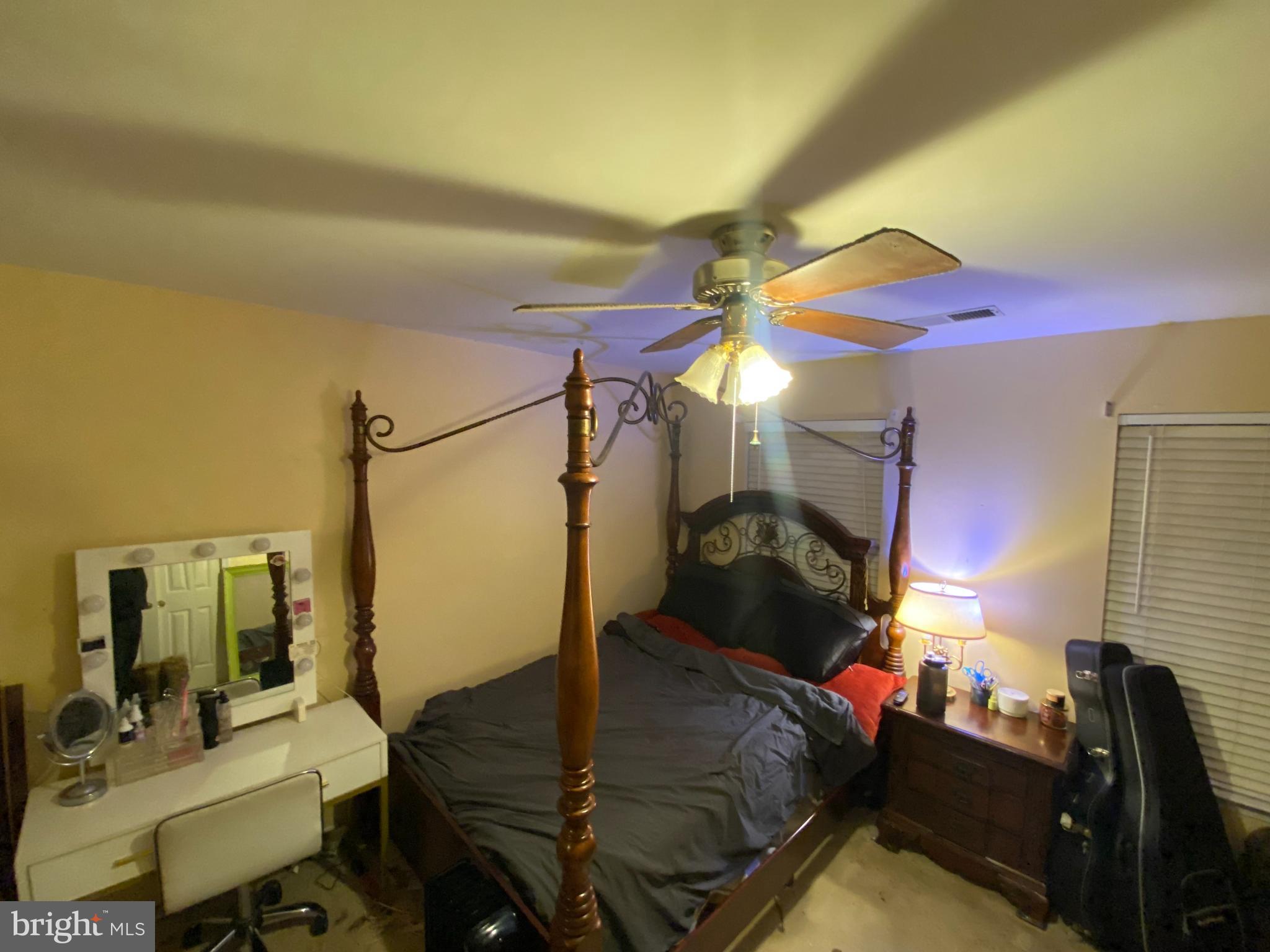 BLOOMS CROSSING VILLAGE - Residential