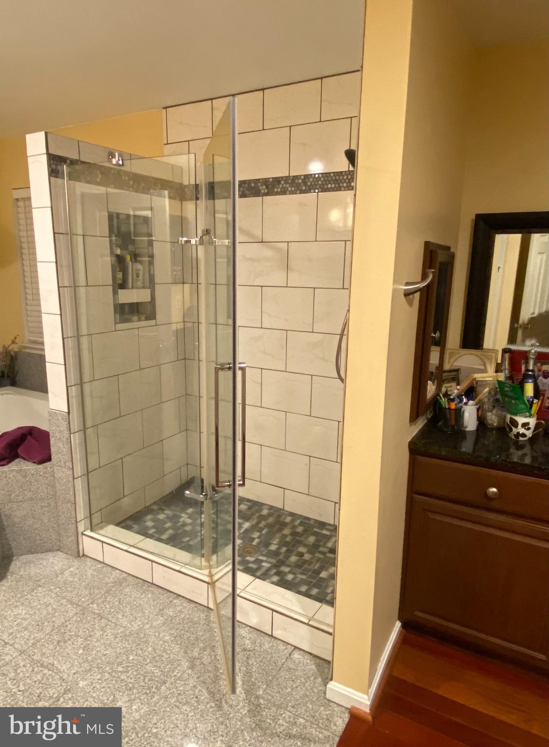 BLOOMS CROSSING VILLAGE - Residential