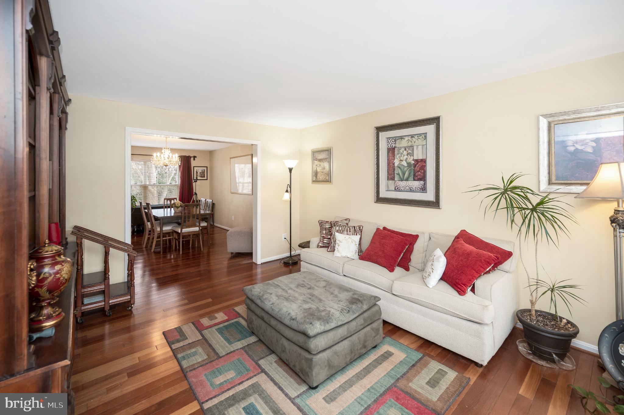 BLOOMS CROSSING VILLAGE - Residential