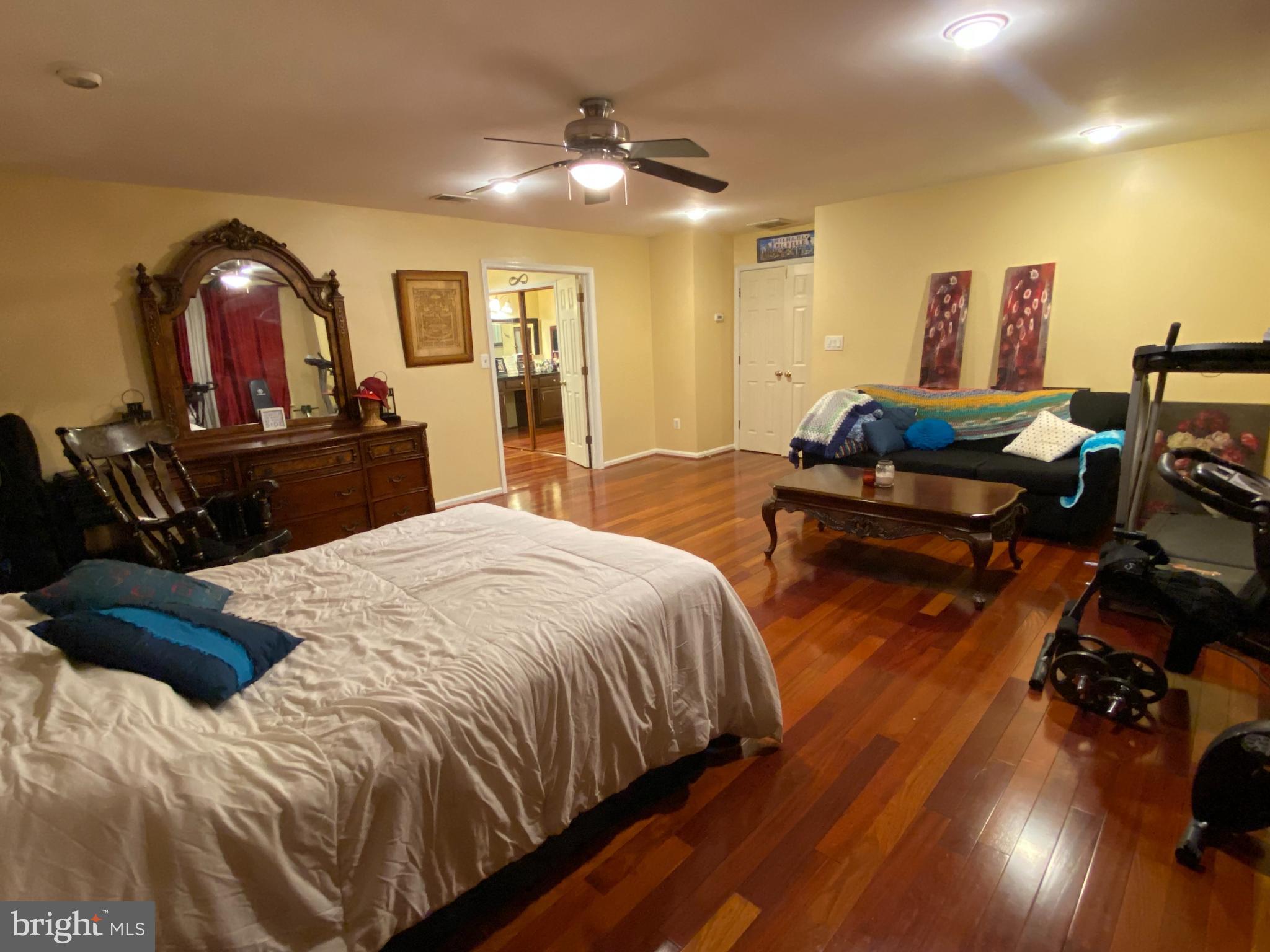 BLOOMS CROSSING VILLAGE - Residential