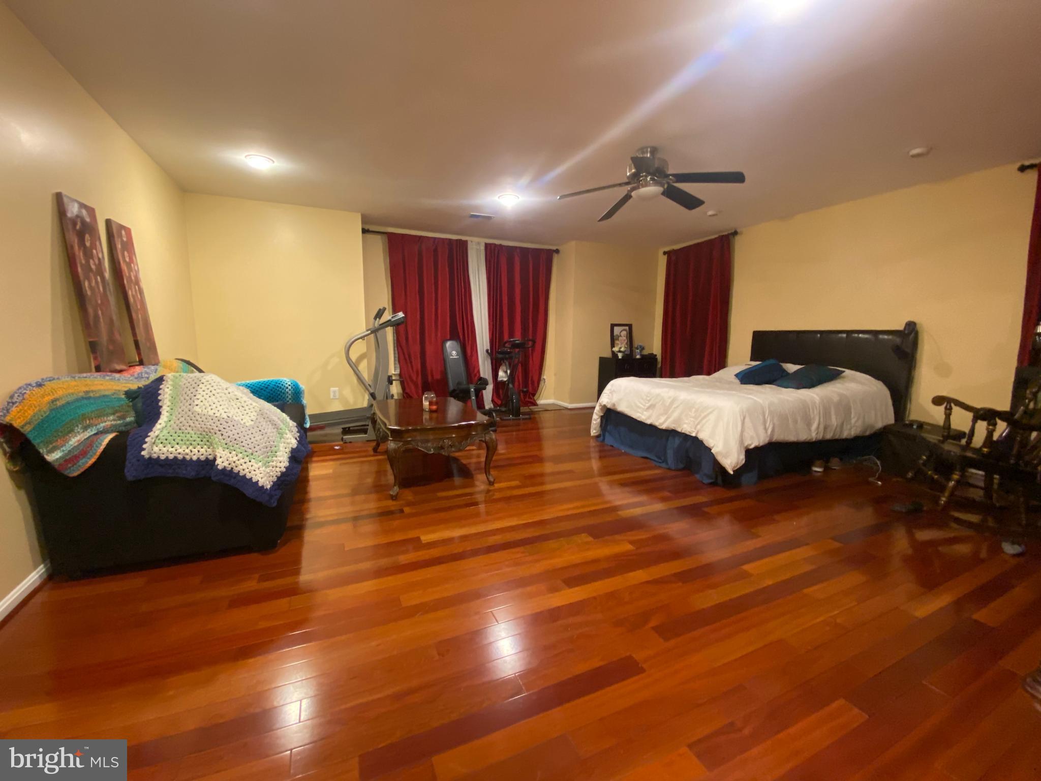 BLOOMS CROSSING VILLAGE - Residential