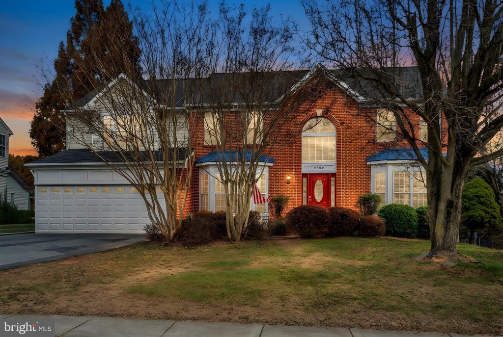 Photo of 9309 E Carondelet Drive, MANASSAS PARK, VA 20111 (MLS # VAMP2003620)