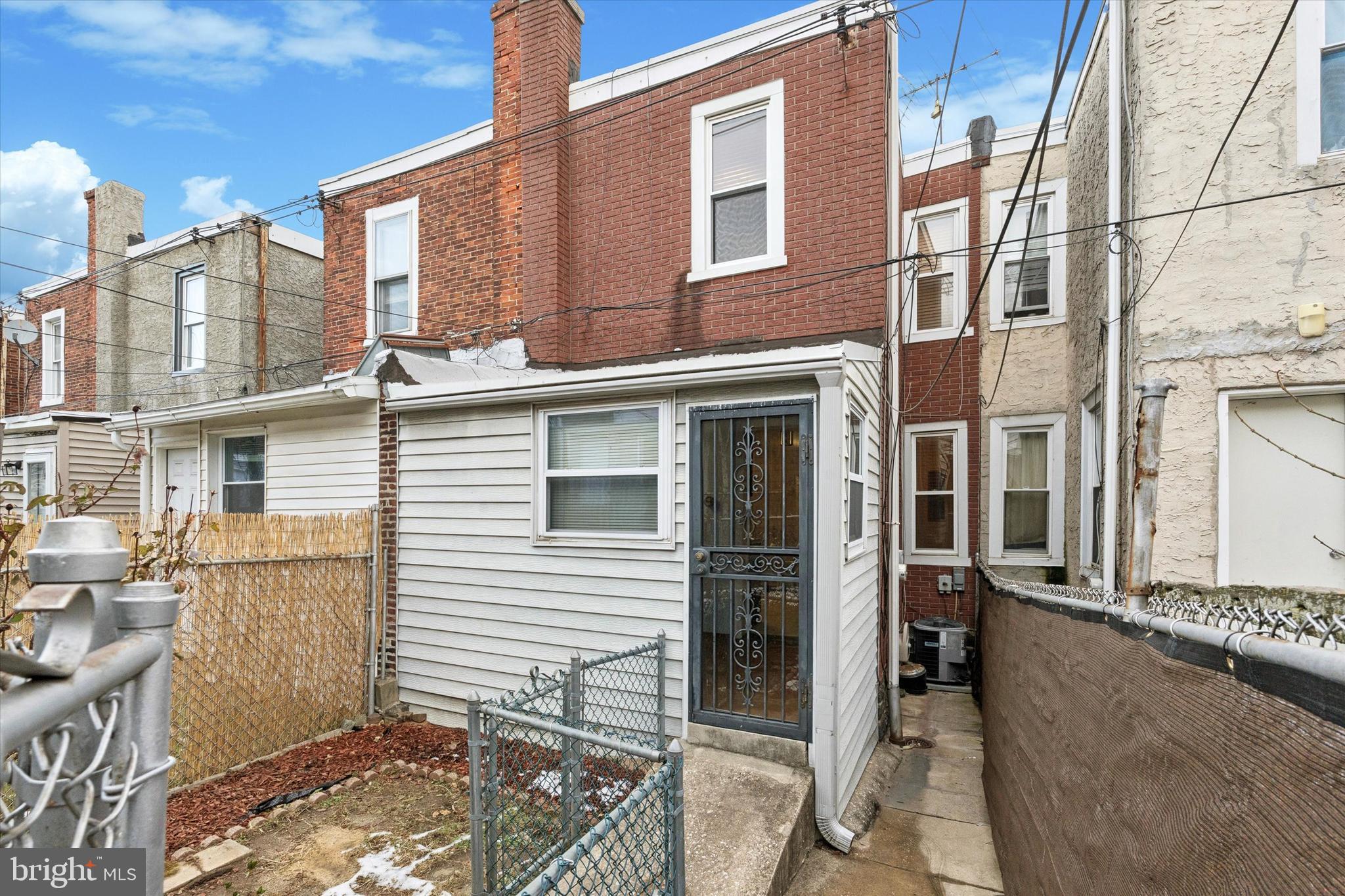 COBBS CREEK - Residential