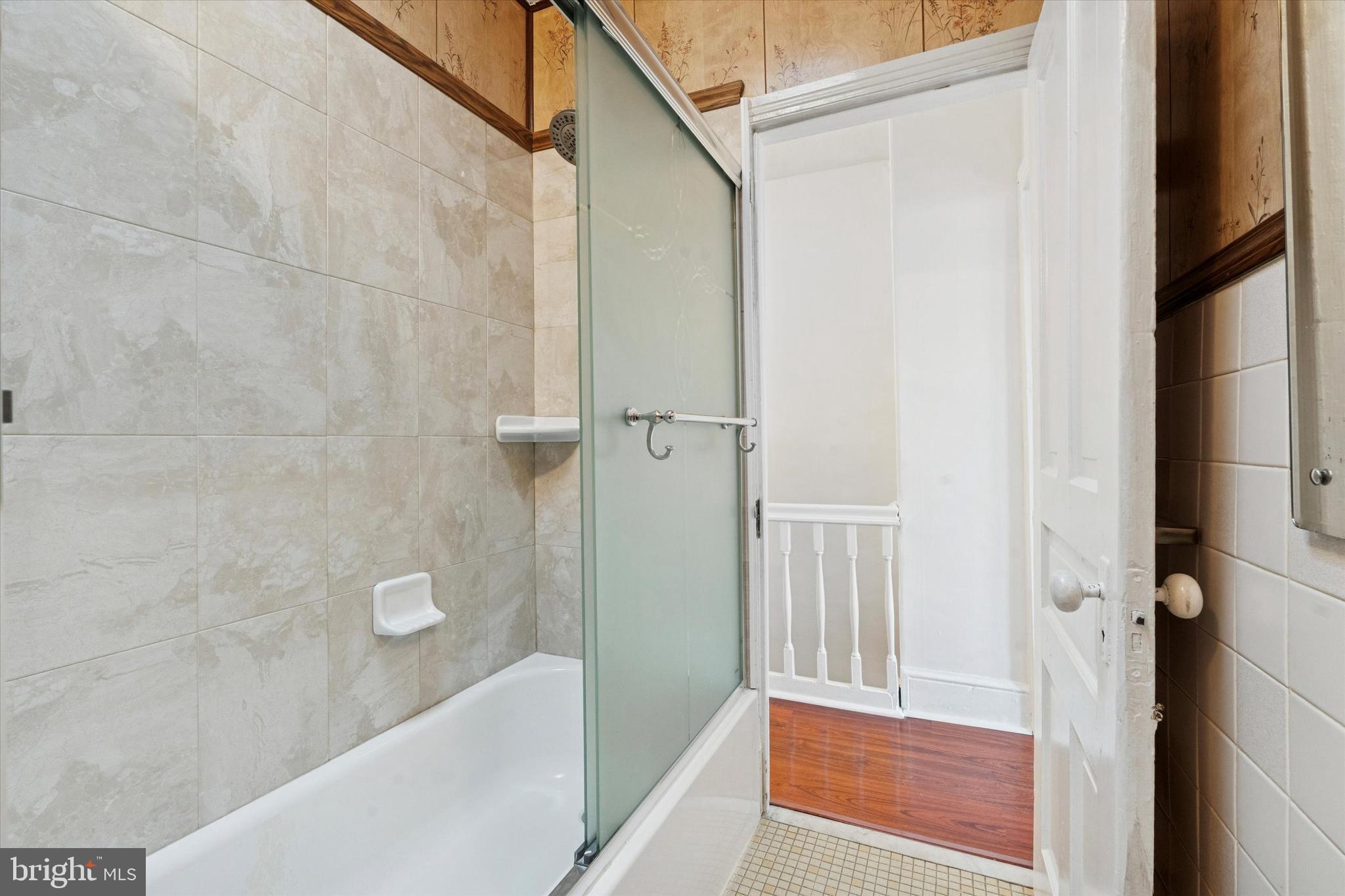 COBBS CREEK - Residential