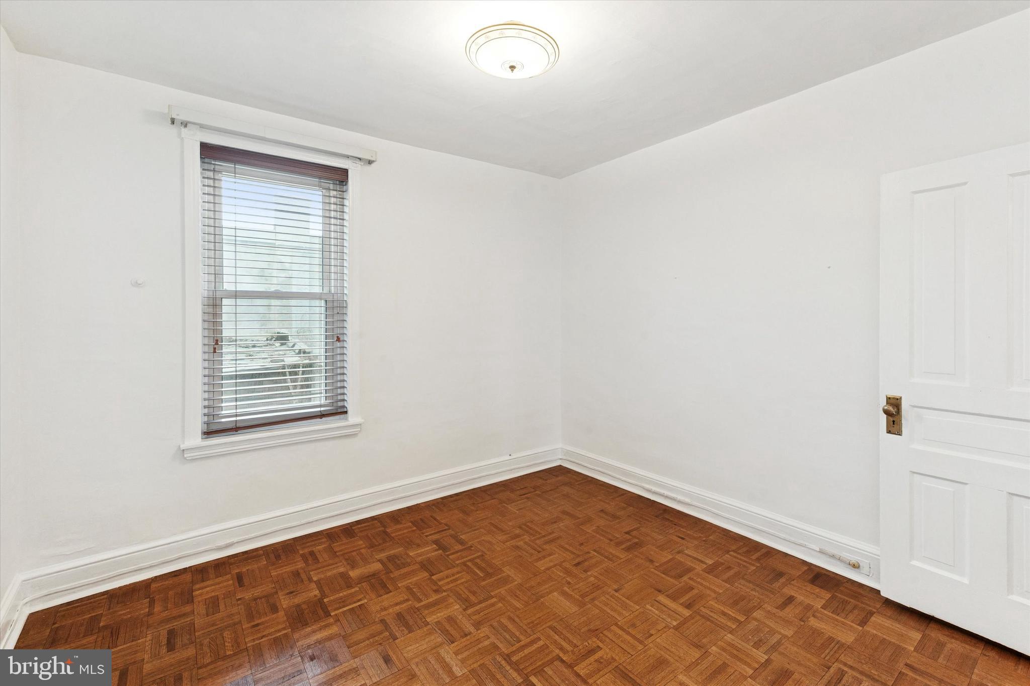 COBBS CREEK - Residential