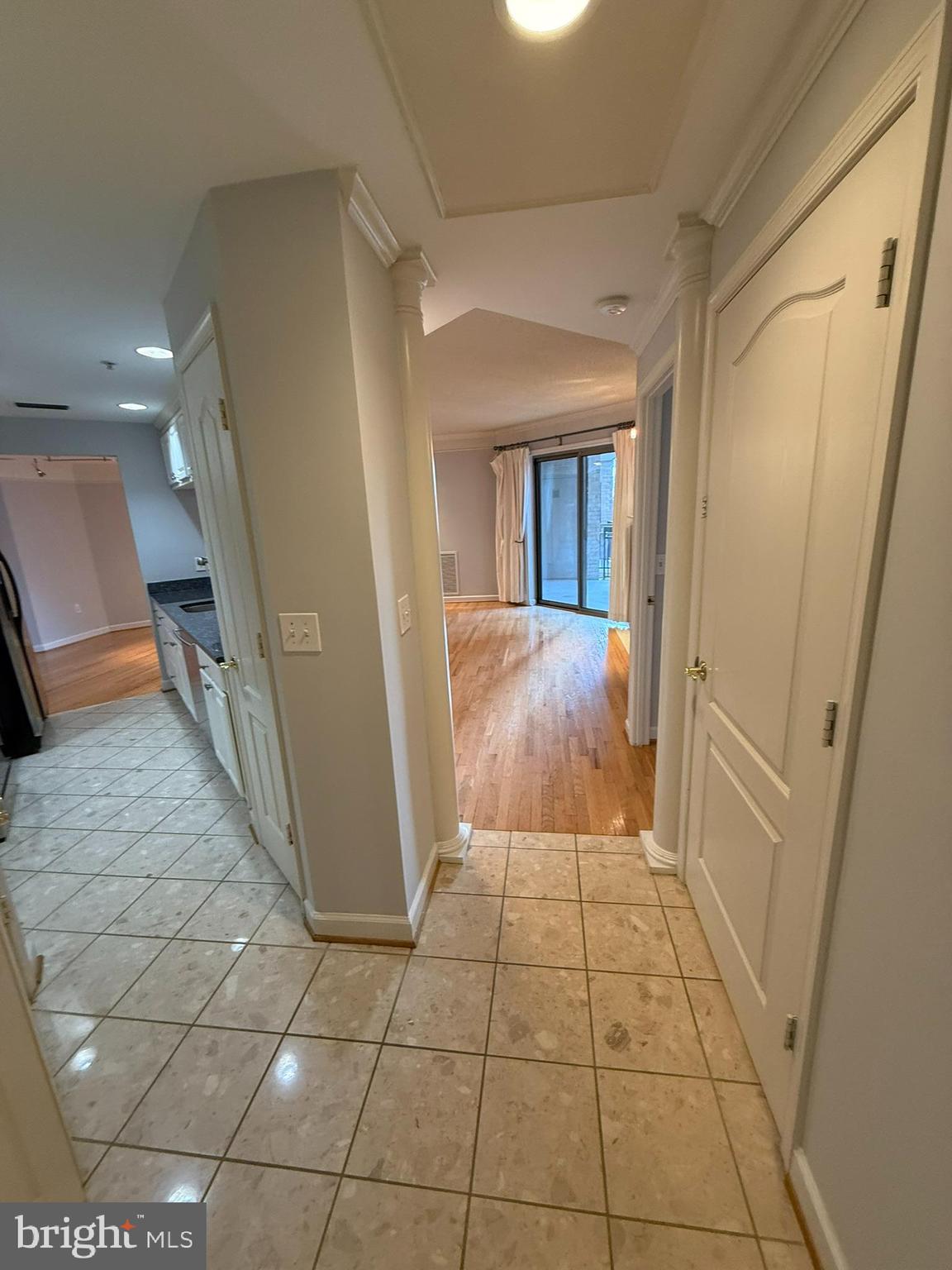 VIRGINIA SQUARE - Residential Lease