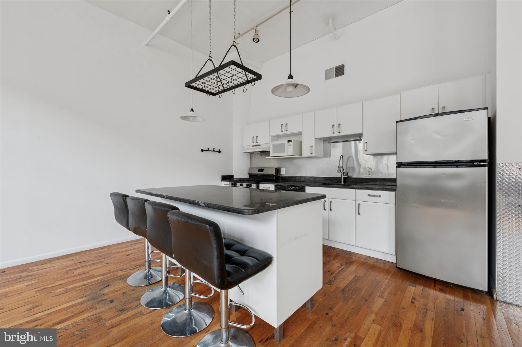 LOFT DISTRICT - Residential