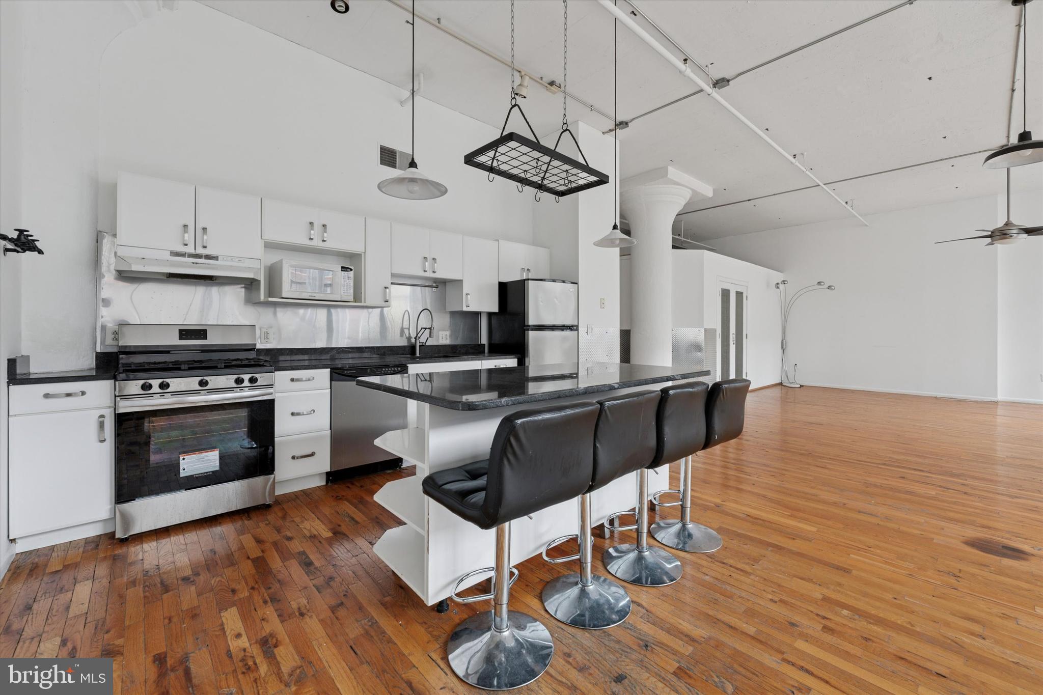 LOFT DISTRICT - Residential