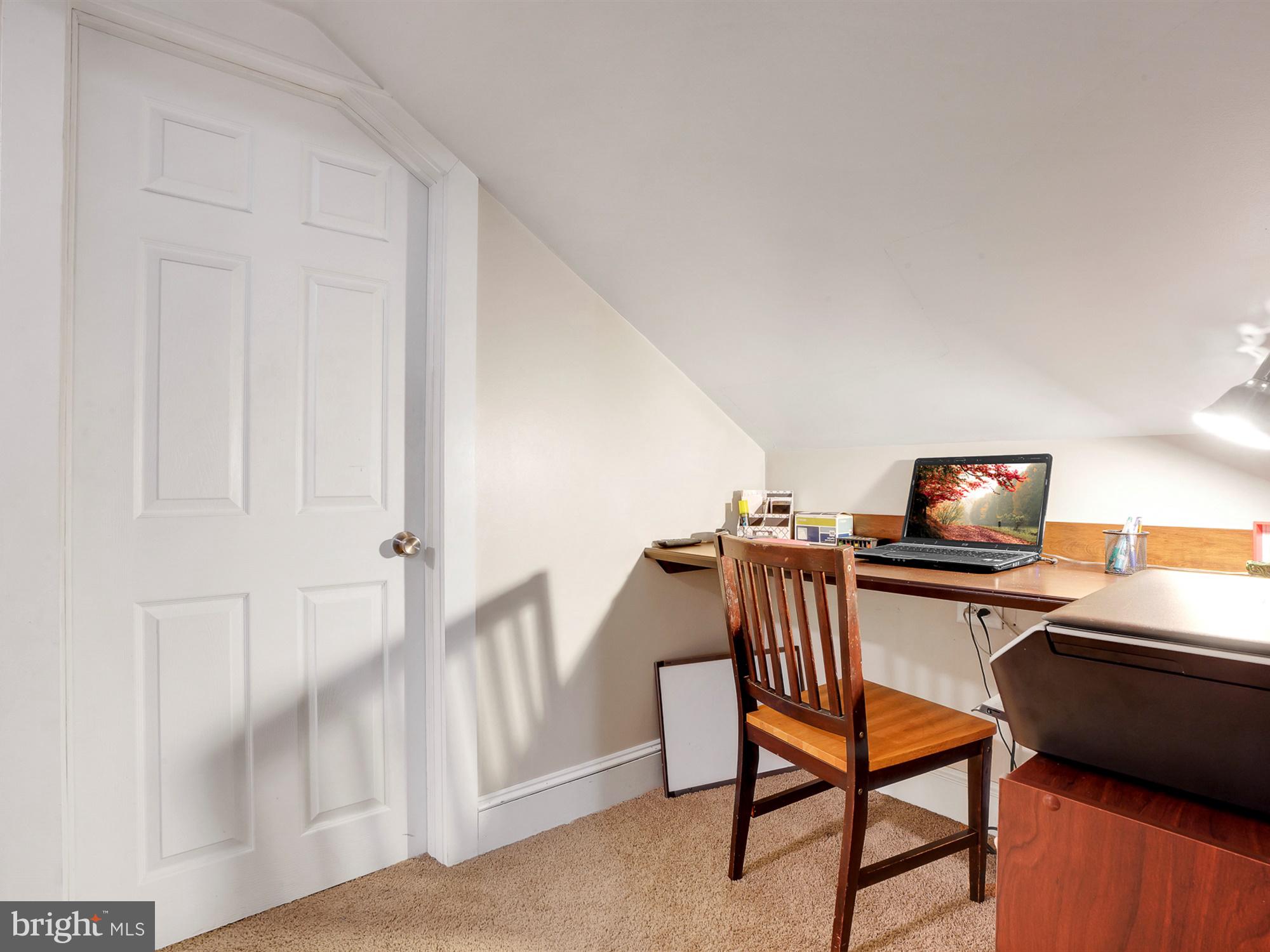 PINE GROVE - Residential