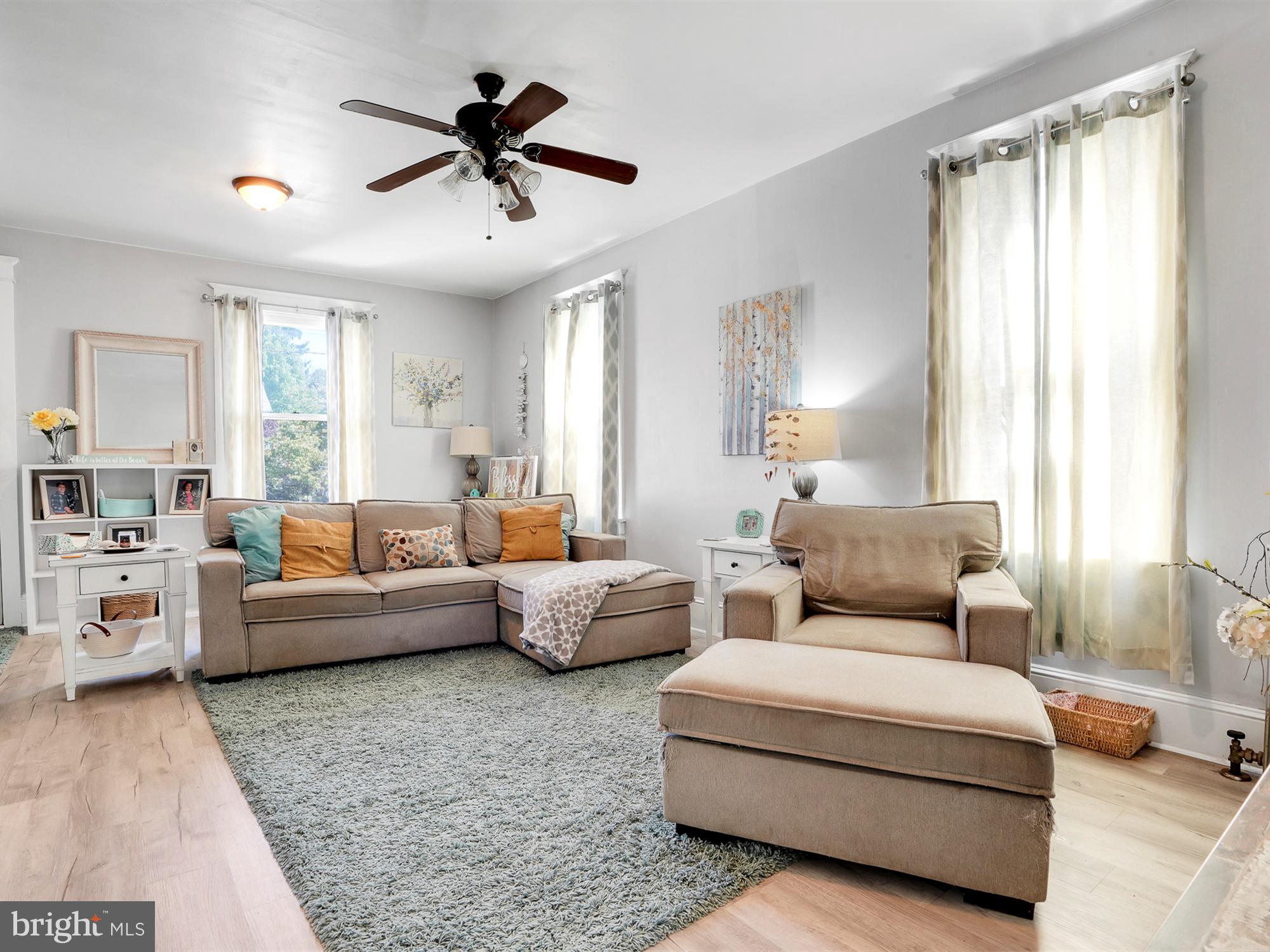 PINE GROVE - Residential