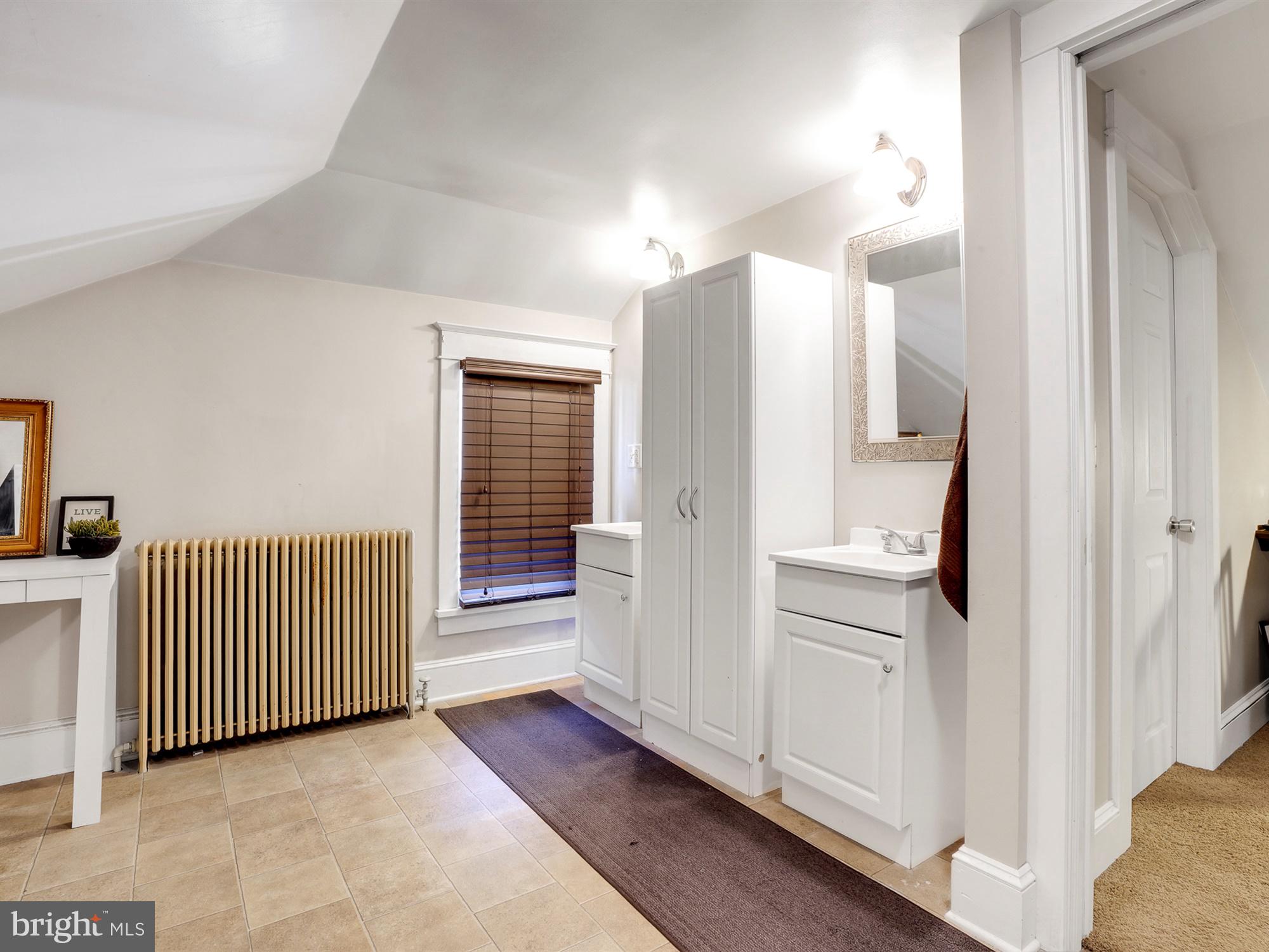 PINE GROVE - Residential