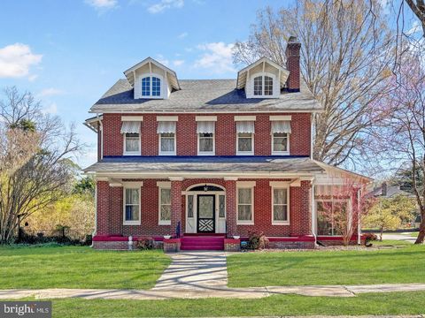 1595 BERKELEY AVENUE PETERSBURG VA 23805