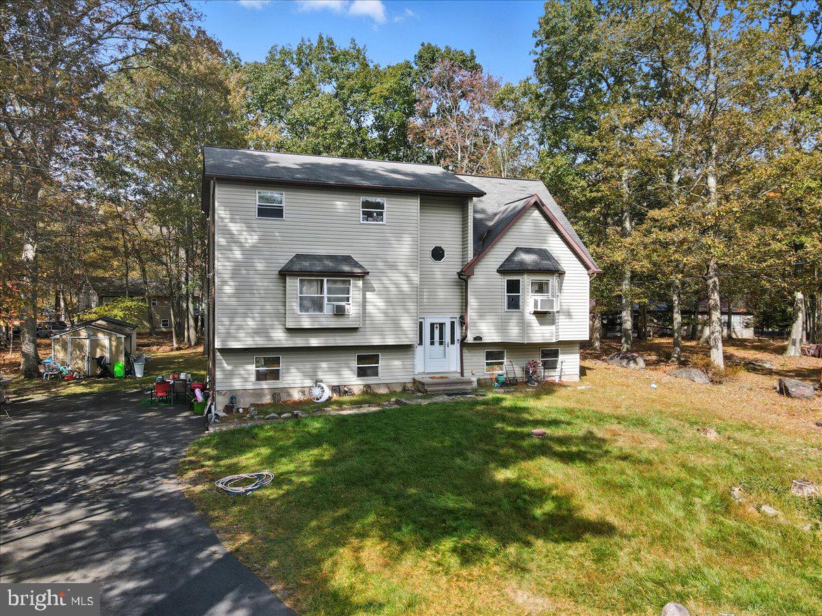 EAST STROUDSBURG - Residential