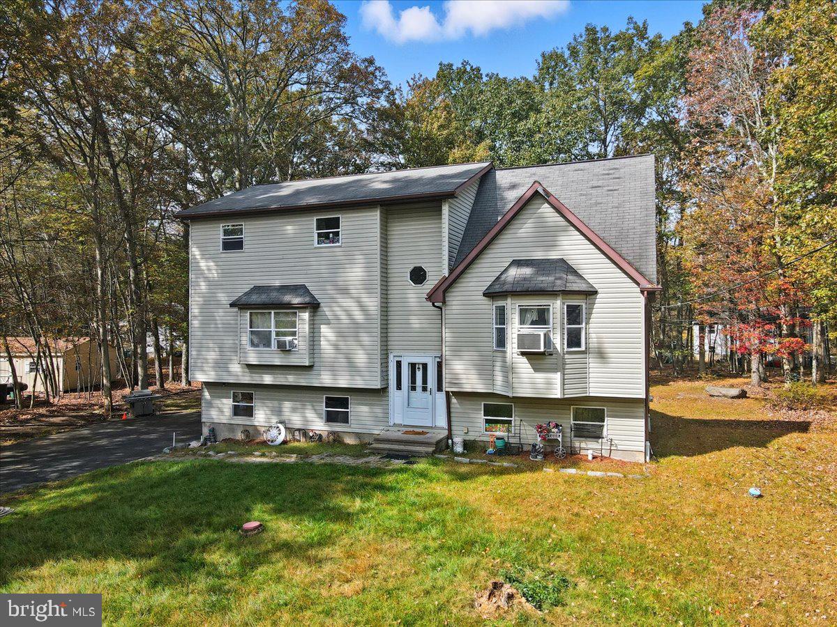 EAST STROUDSBURG - Residential