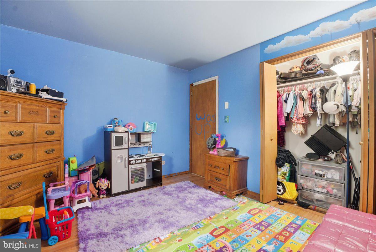 EAST STROUDSBURG - Residential