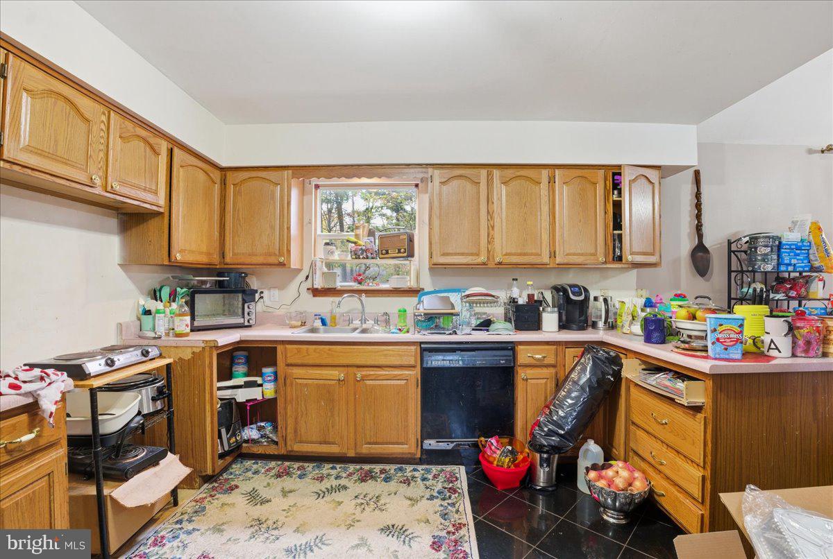 EAST STROUDSBURG - Residential