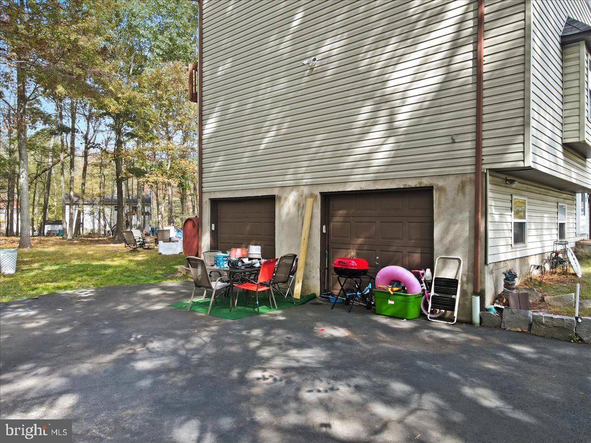 EAST STROUDSBURG - Residential