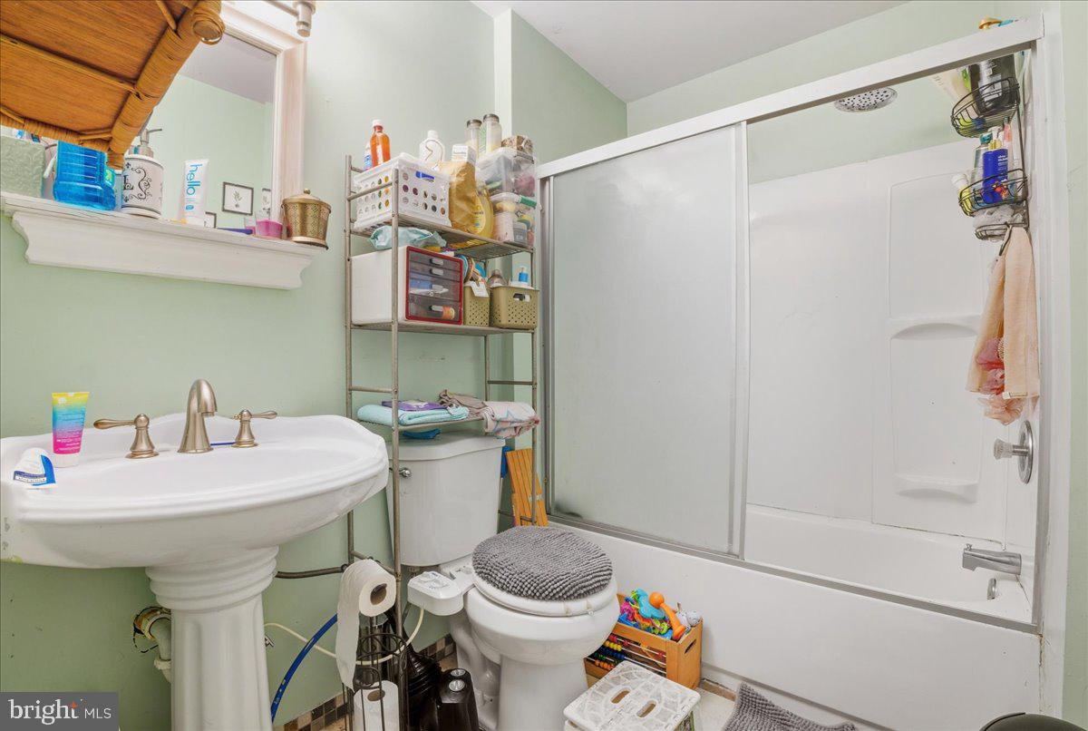 EAST STROUDSBURG - Residential