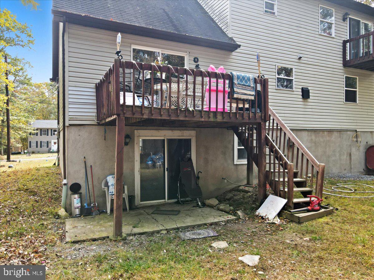 EAST STROUDSBURG - Residential