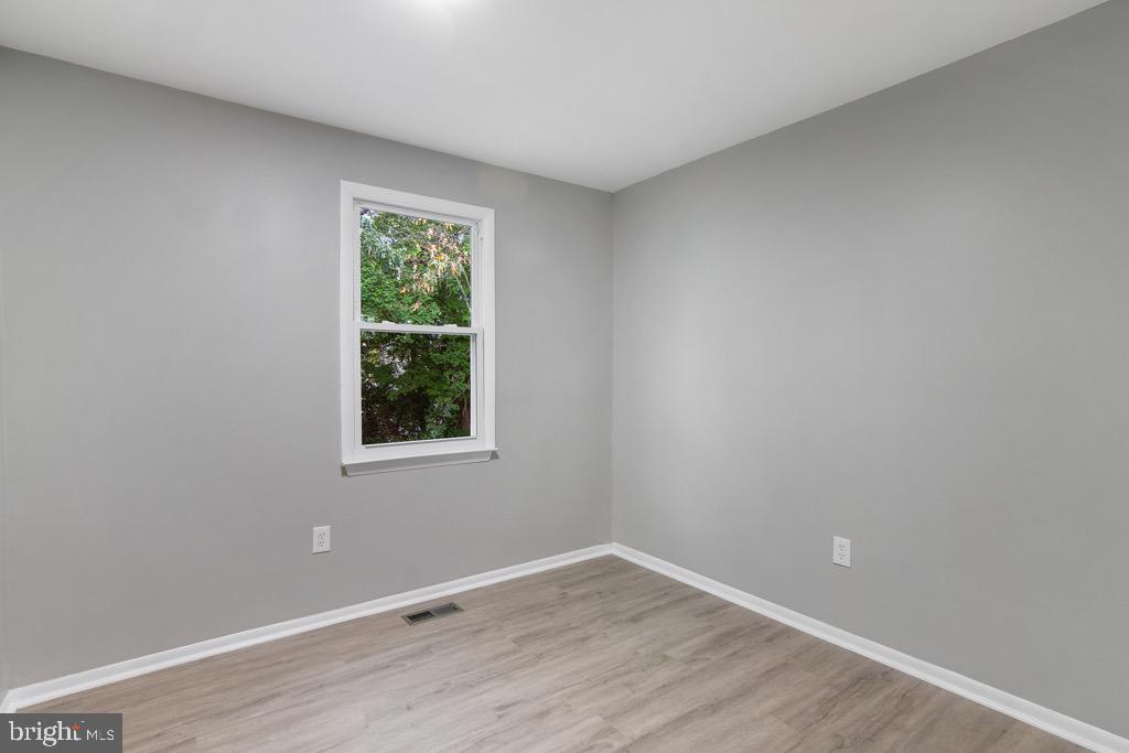 WOODSTREAM VILLAGE - Residential