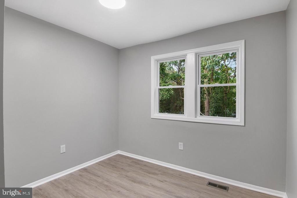 WOODSTREAM VILLAGE - Residential