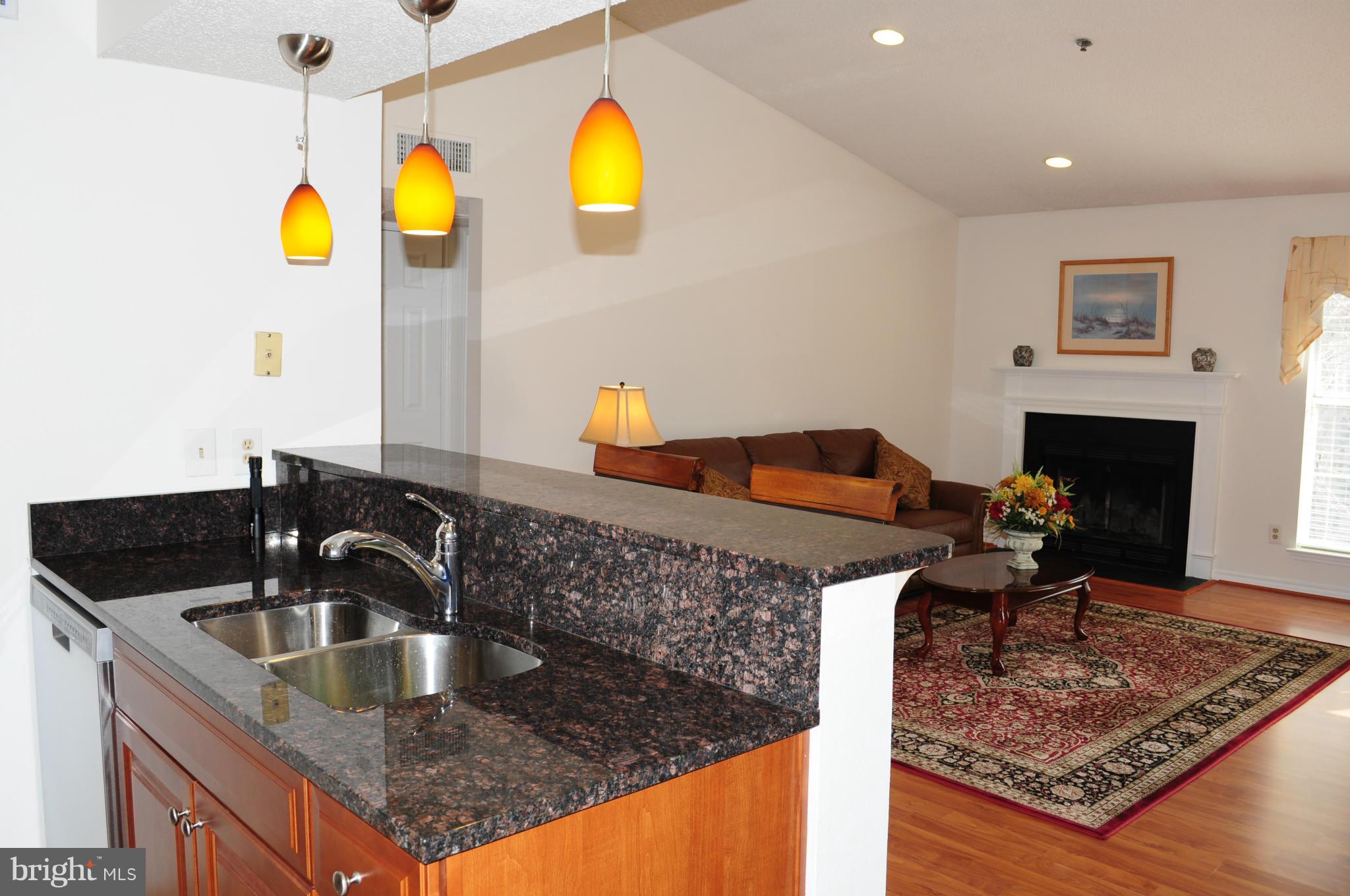 FOUNTAINS AT MCLEAN - Residential Lease