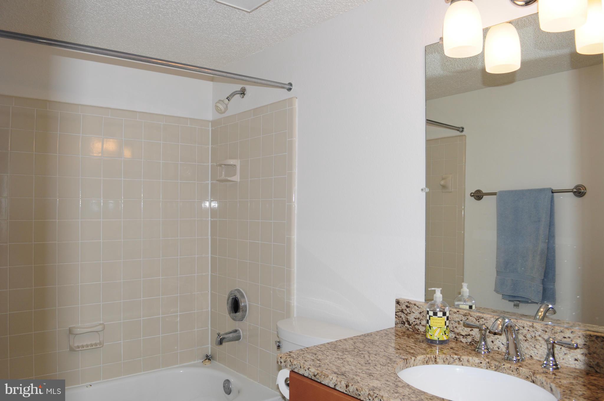 FOUNTAINS AT MCLEAN - Residential Lease