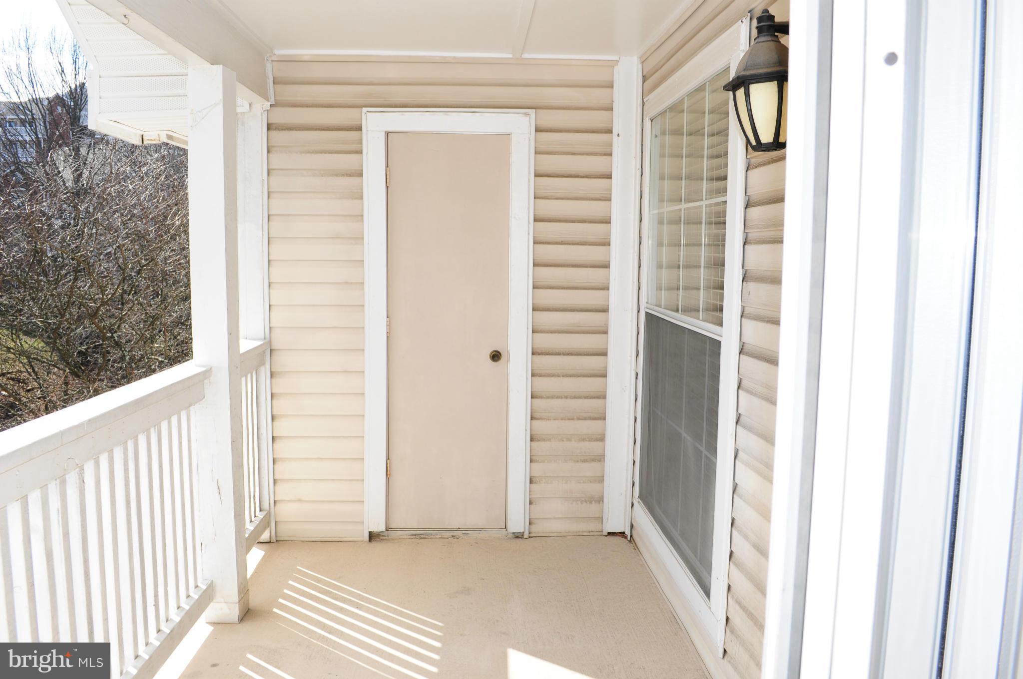 FOUNTAINS AT MCLEAN - Residential Lease