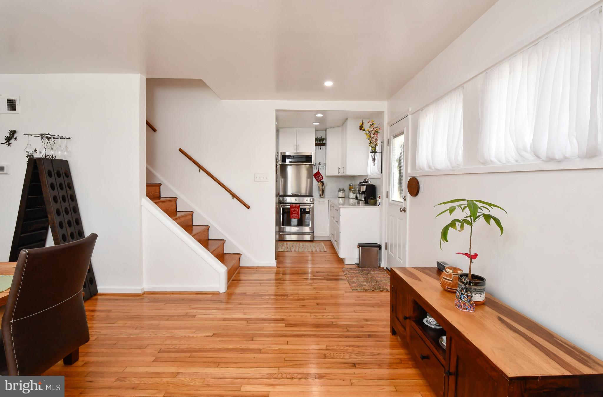 BUCKNELL MANOR - Residential