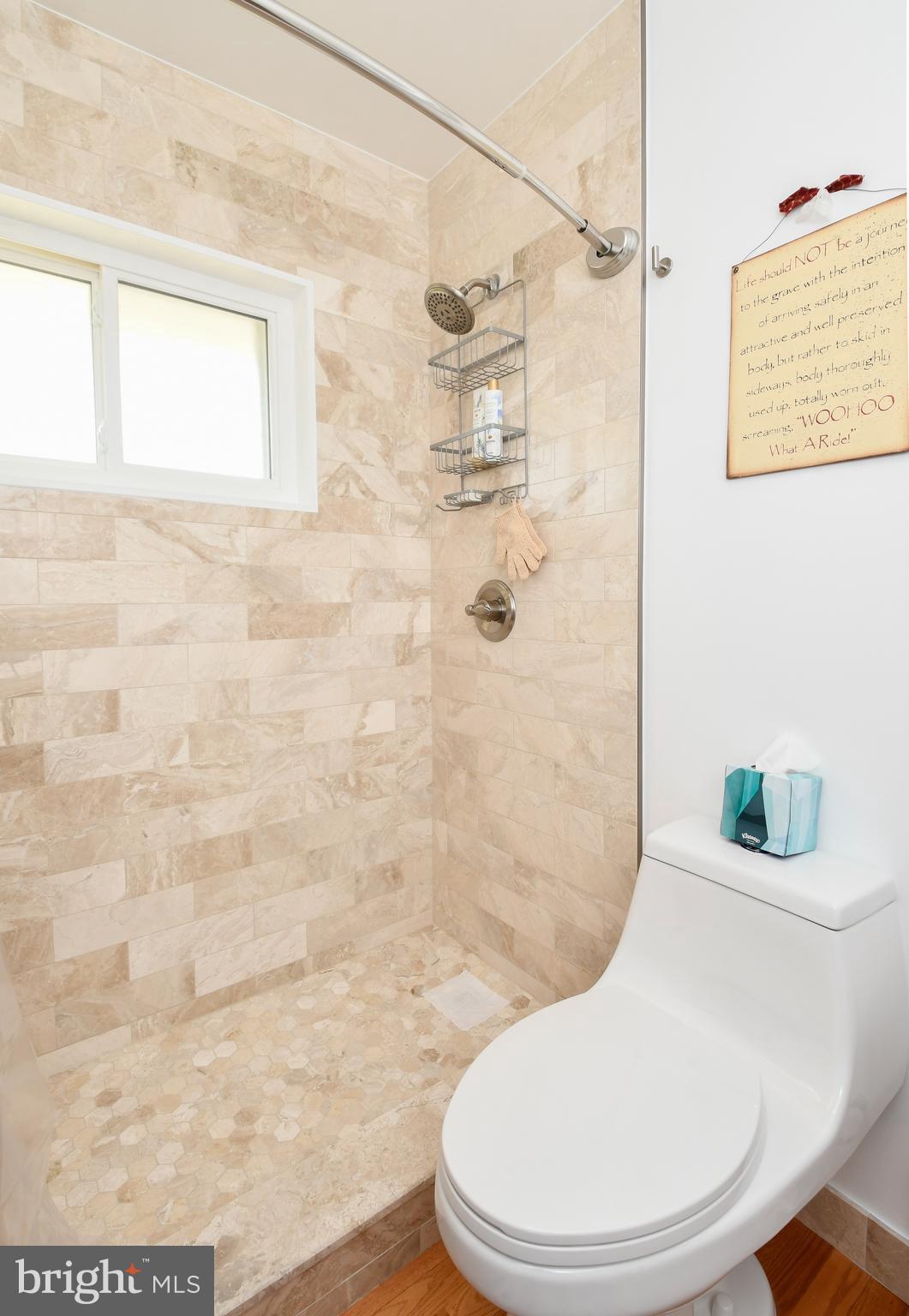 BUCKNELL MANOR - Residential