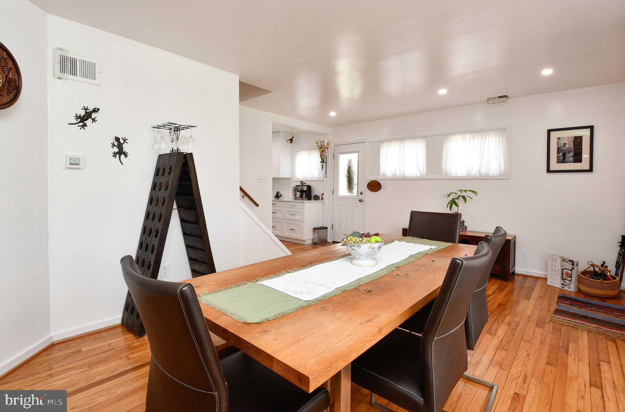 BUCKNELL MANOR - Residential