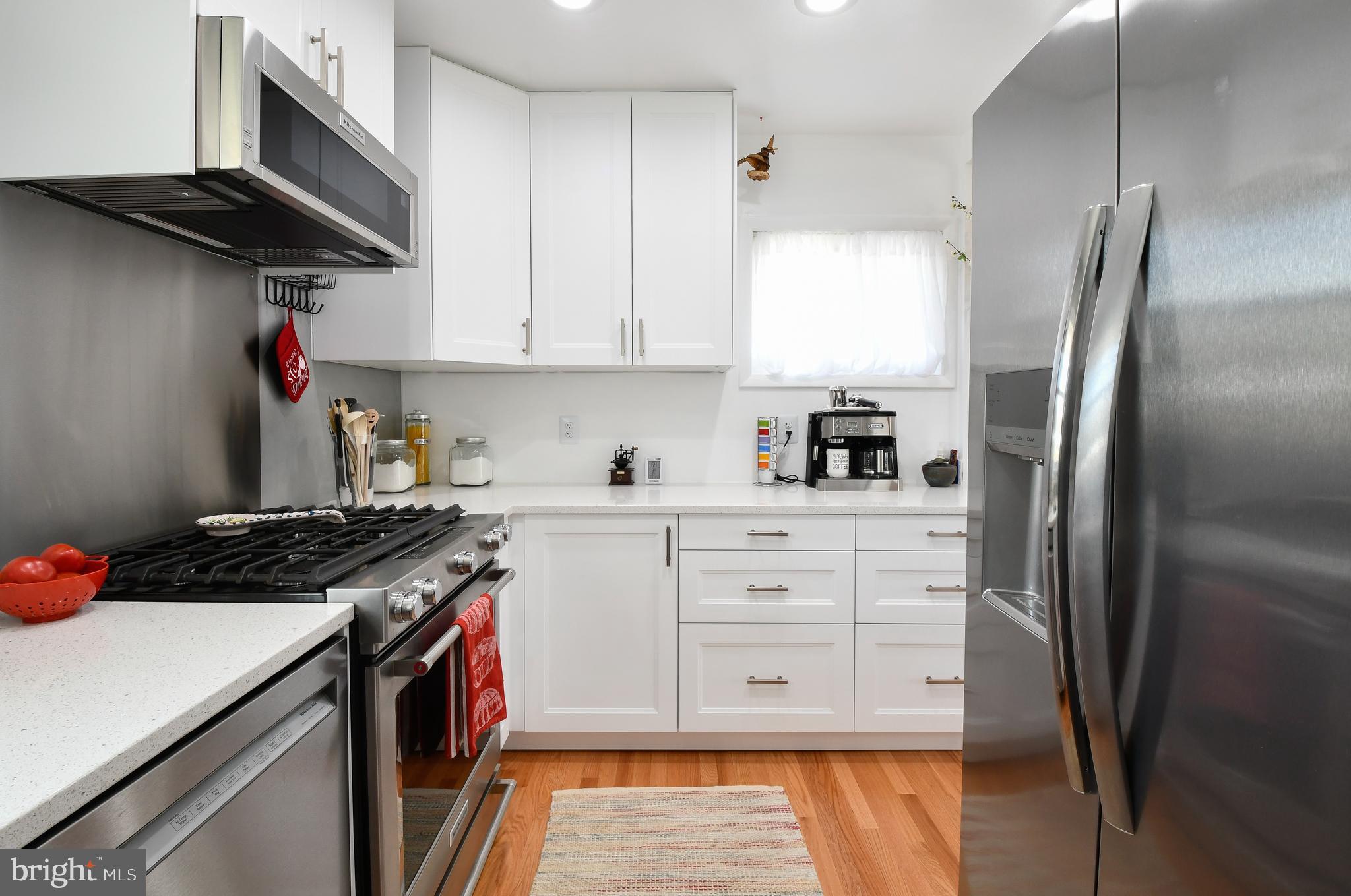 BUCKNELL MANOR - Residential