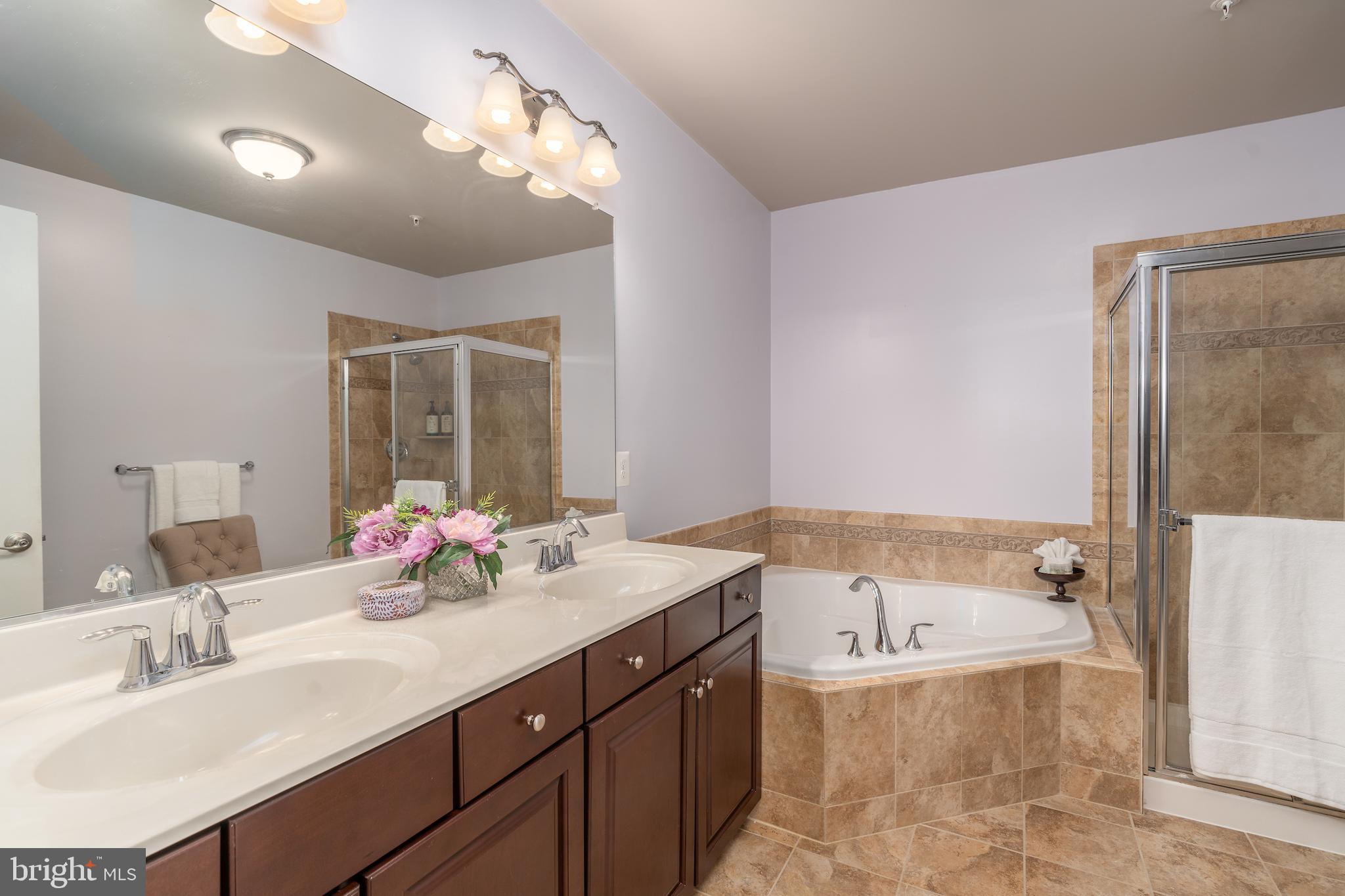 ARORA HILLS - Residential