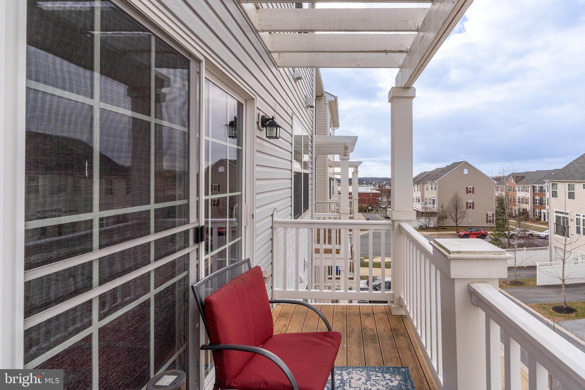 ARORA HILLS - Residential