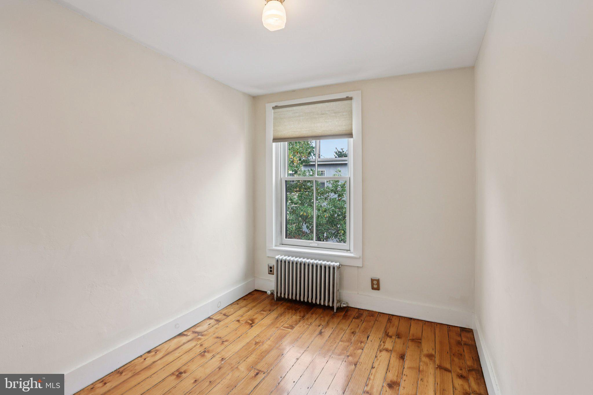 FAIRMOUNT - Residential