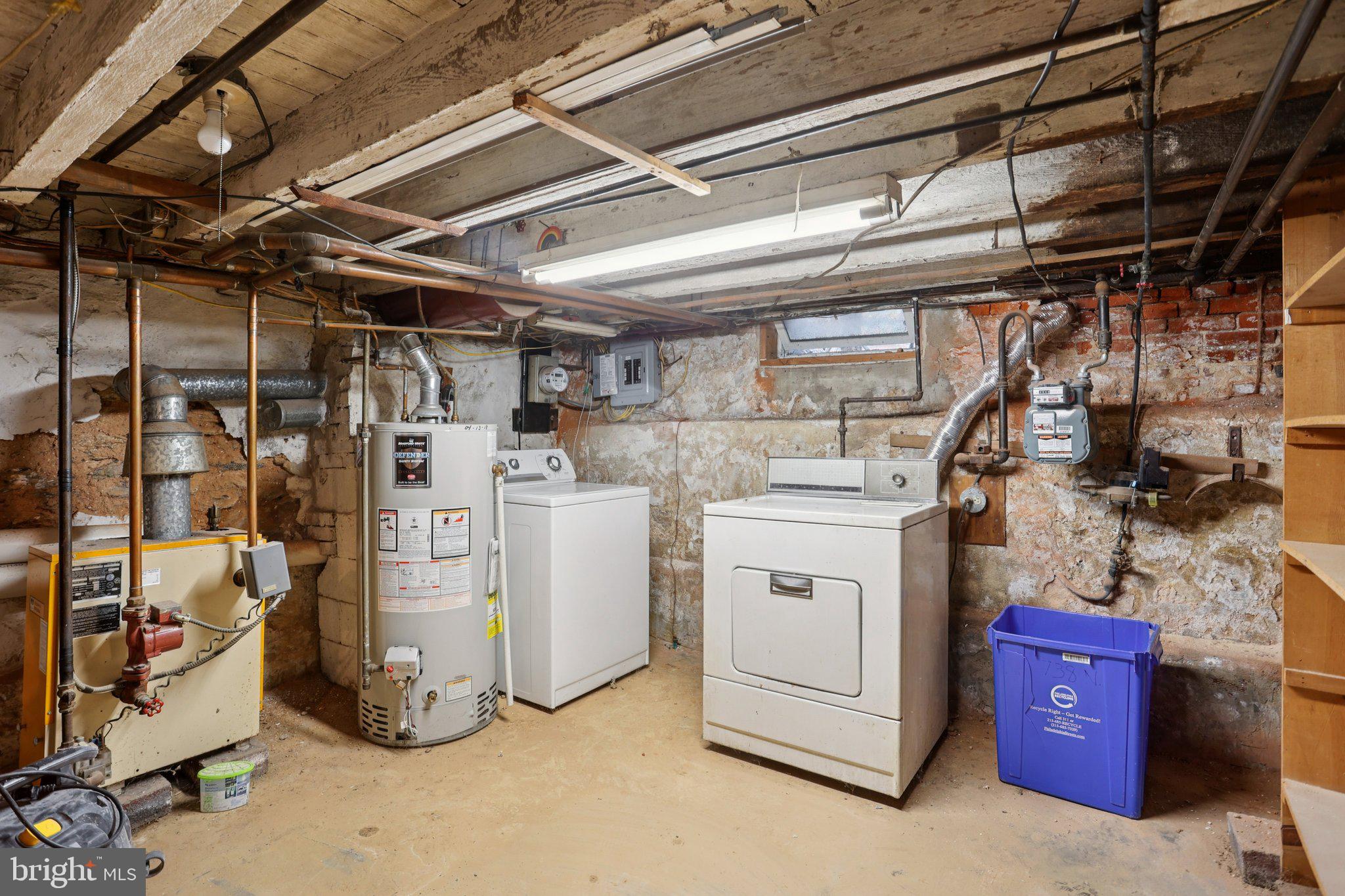 FAIRMOUNT - Residential