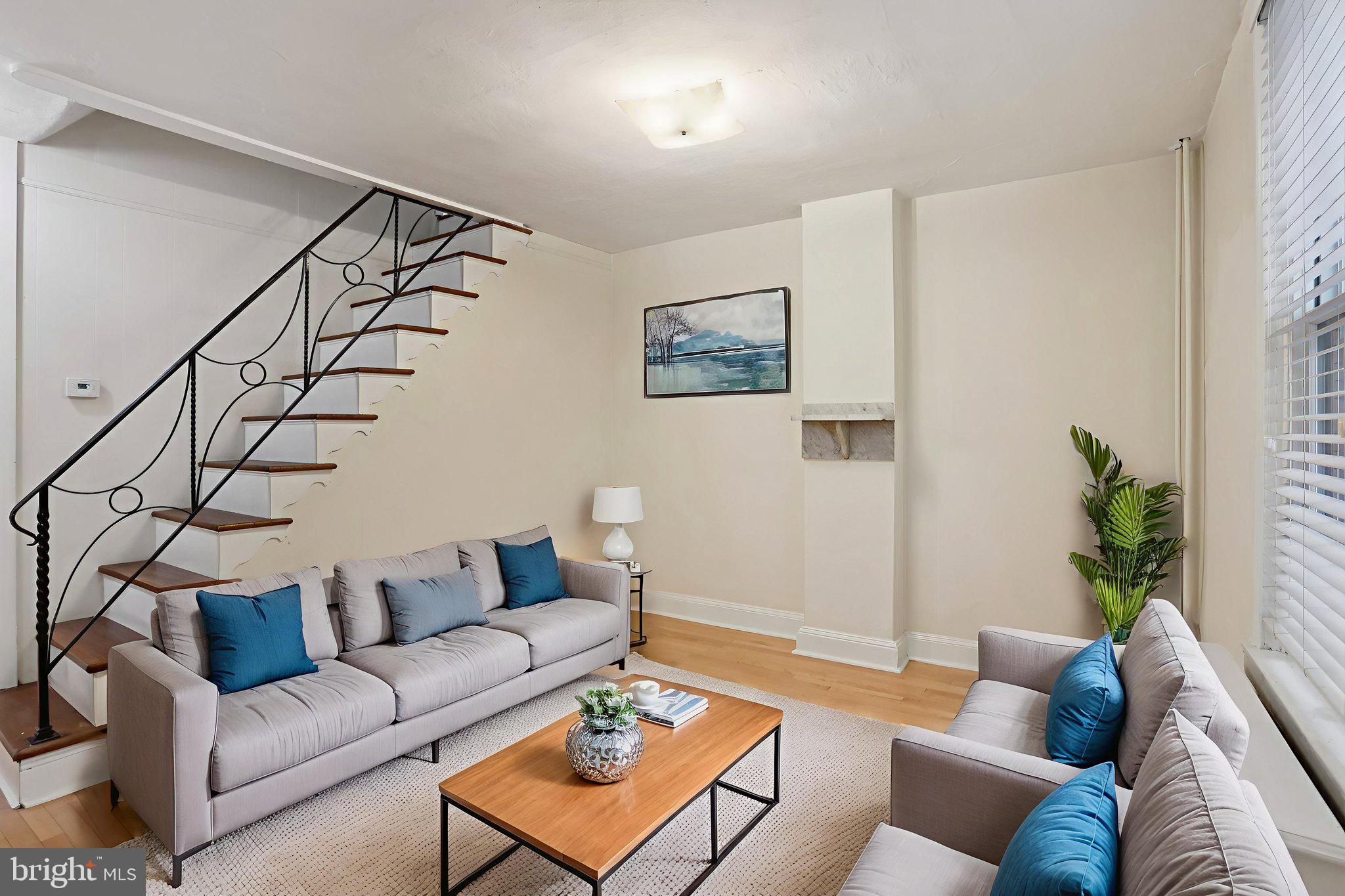 FAIRMOUNT - Residential