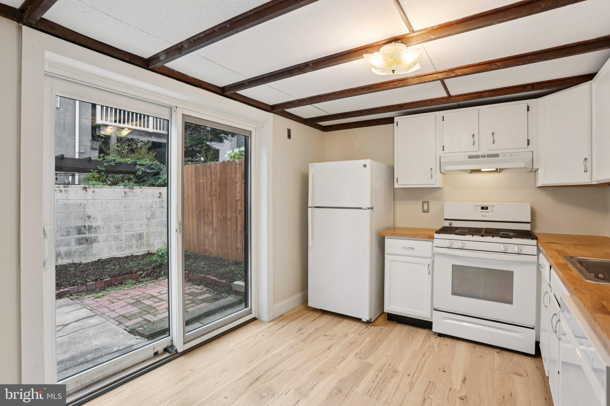 FAIRMOUNT - Residential