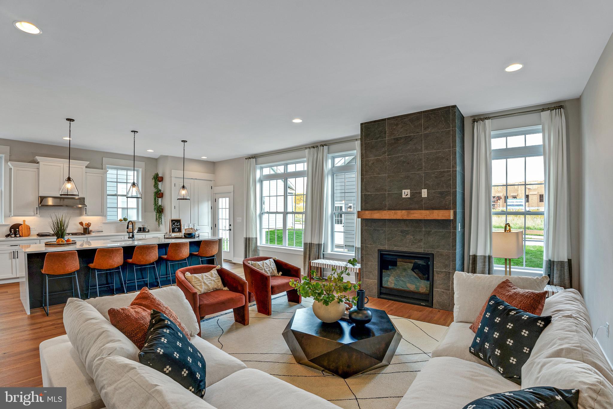 SPRING OAK - Residential