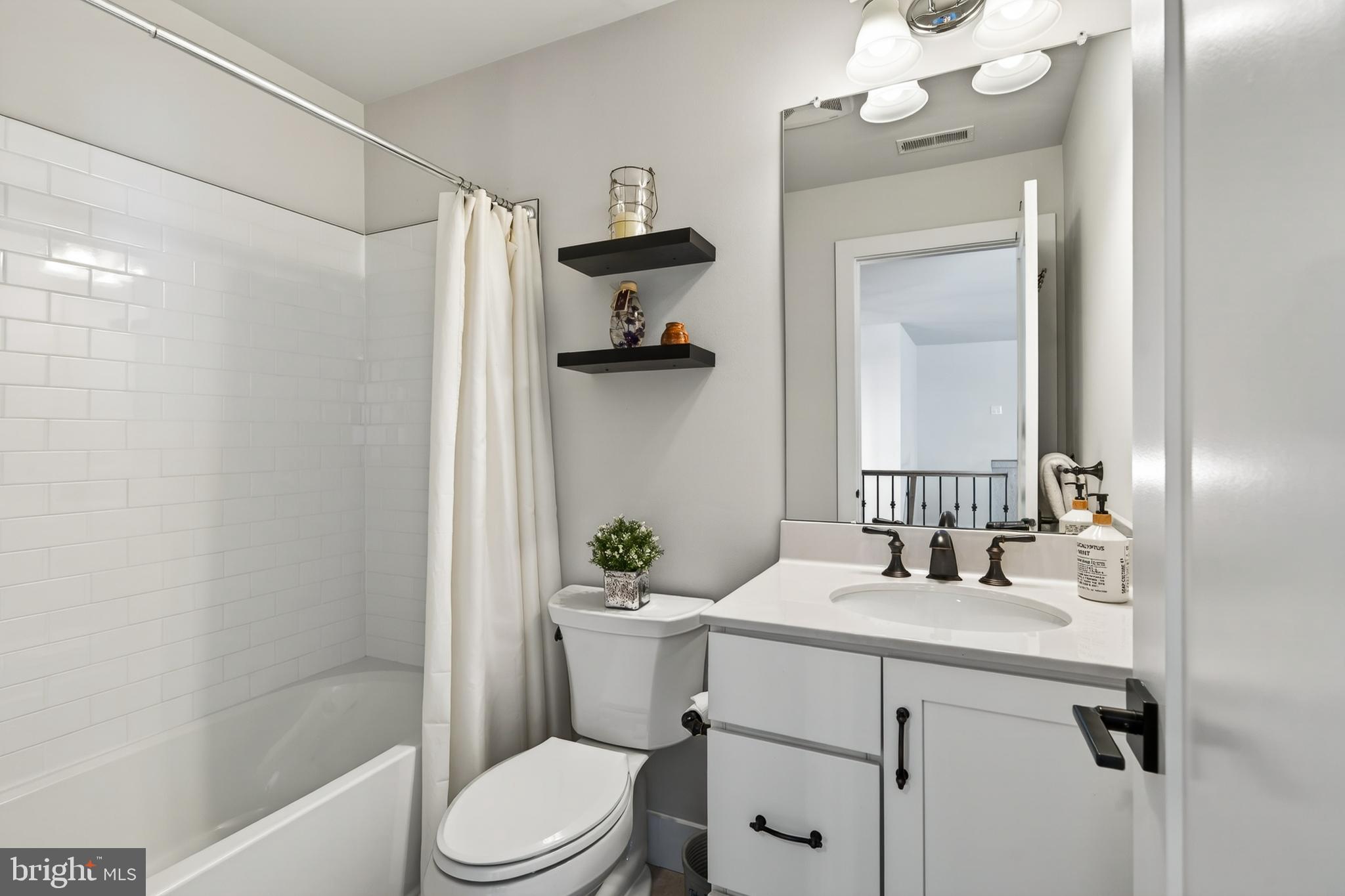 PRESERVE AT MARSH CREEK - REGENCY COLLECTION - Residential