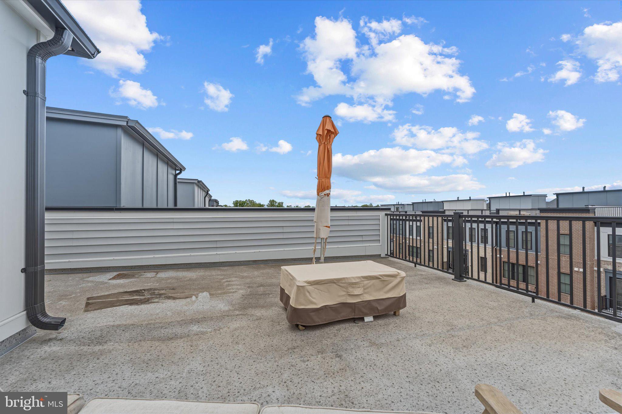 DEMOTT & SILVER - Residential